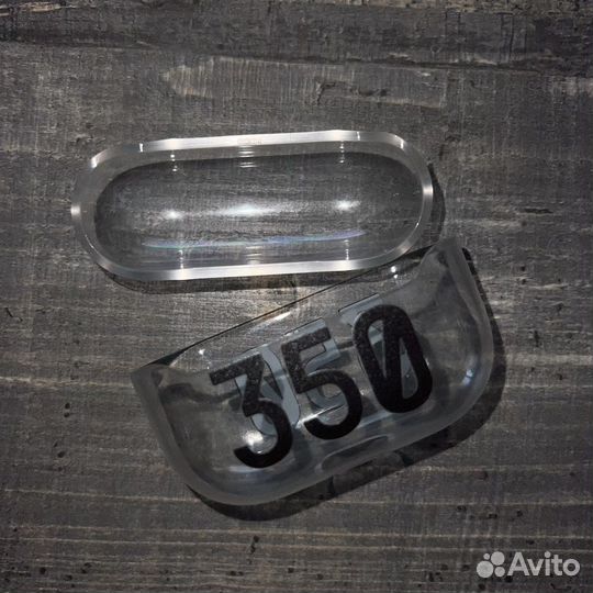 Чехол для наушников Apple AirPods Pro