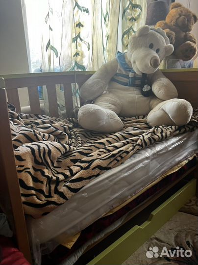 Детская кроватка