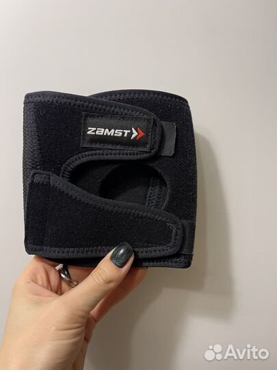 Наколенник бандаж