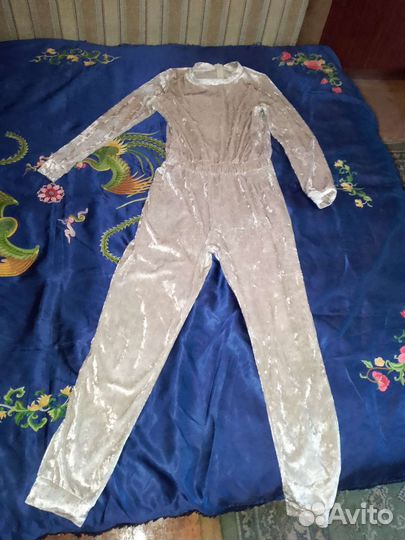 Комбинезон женский