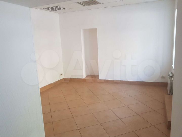 Свободного назначения, 42 м²