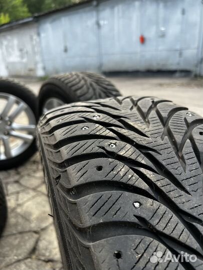 Yokohama Ice Guard IG55 205/55 R16