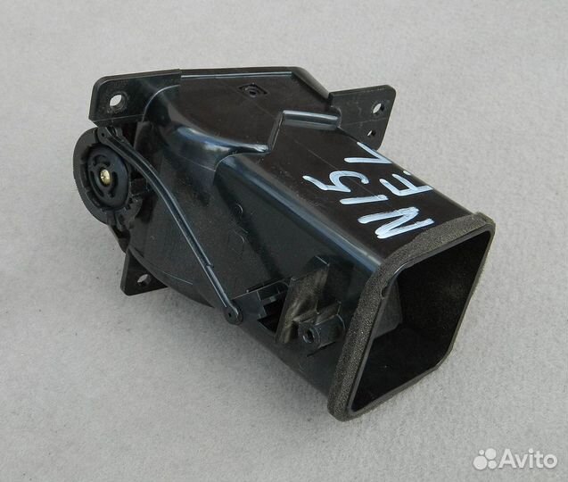 Дефлектор торпедо левый Nissan Almera N15