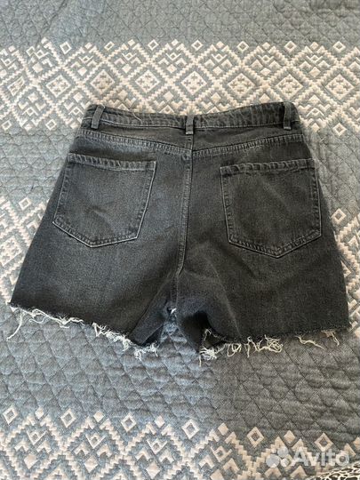Джинсовые шорты