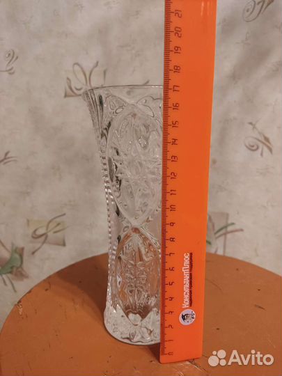 Хрустальная ваза