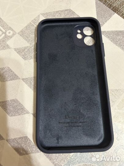 Чехол на iPhone 11