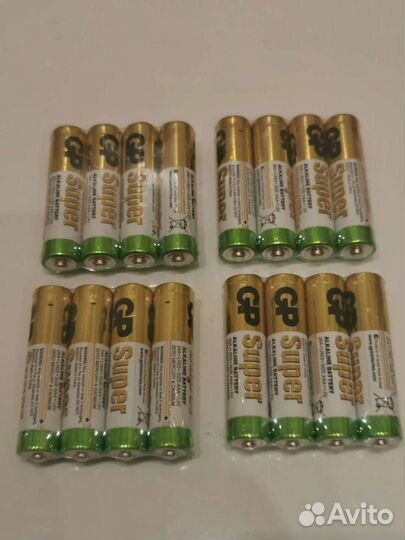 Батарейки ааа мизинчиковые GP 16 шт