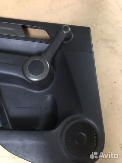 Обшивка задней левой двери Хонда CR-V3(790)