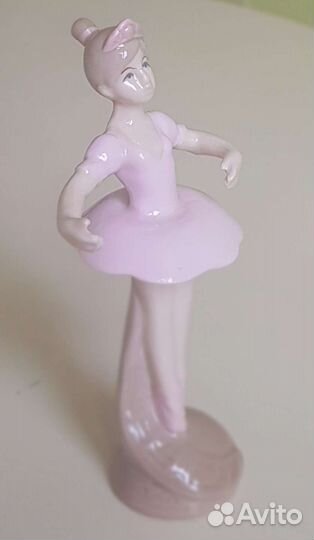 Фарфоровые статуэтки балерина