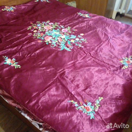 Покрывало атлас.Винтаж