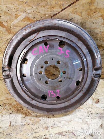 Маховик Volkswagen Jetta 5 1.4T CAV