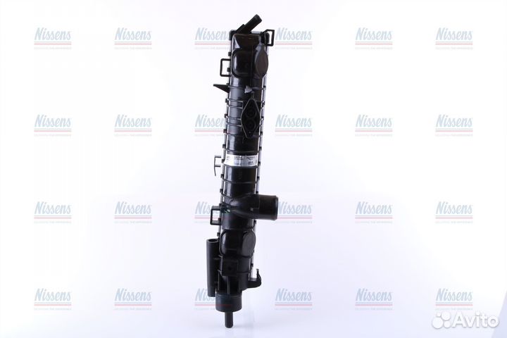 Радиатор охлаждения Opel Astra H