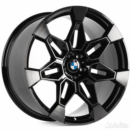 Кованые диски SL600 R22 на BMW XM