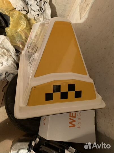 Лайтбокс яндекс такси бу