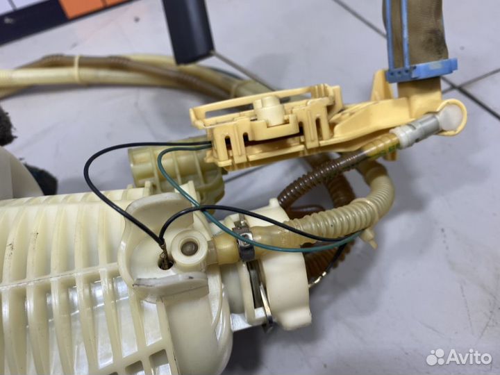 Датчик уровня топлива Mercedes X164 GL