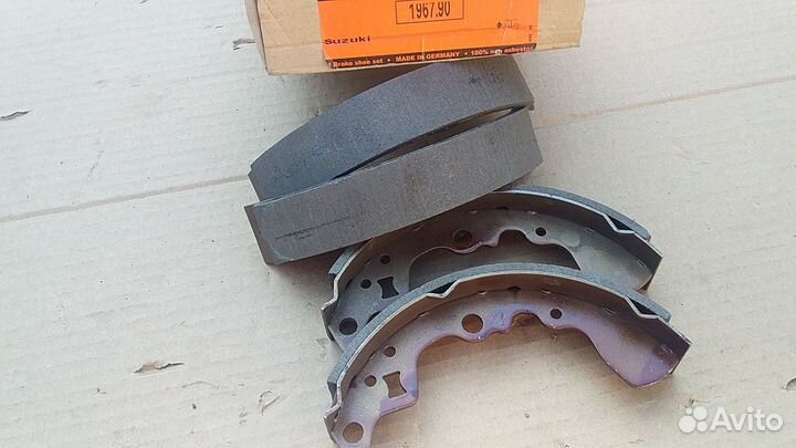 Suzuki Swift Тормозные колодки задние