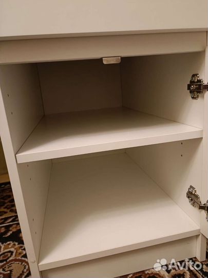 Письменный стол IKEA мальм