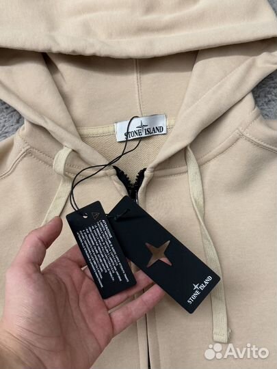 Кофта stone island стоник бежевого цветаа