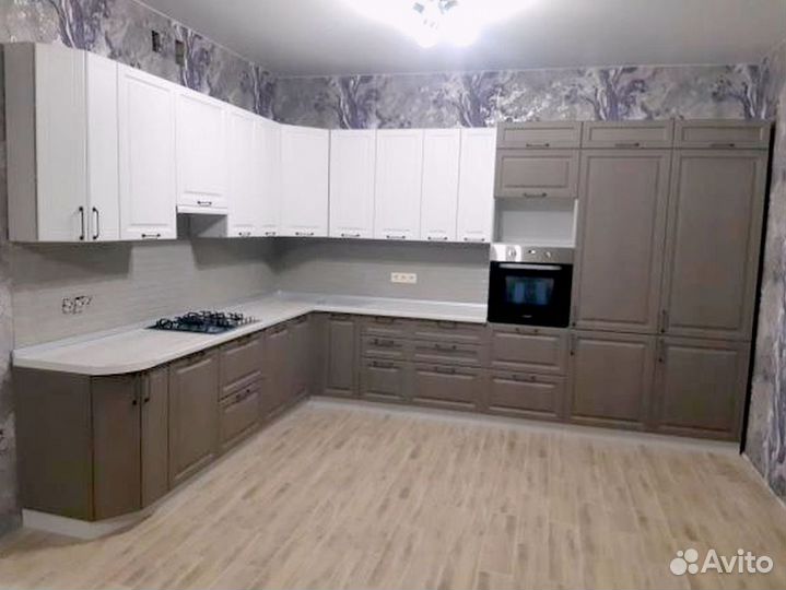 Кухня новая