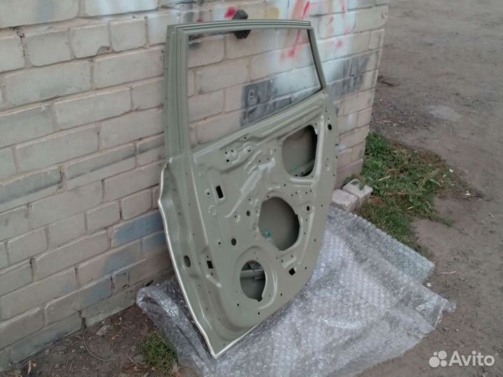 Хендай Солярис хэтчбек Дверь задняя 770044L200