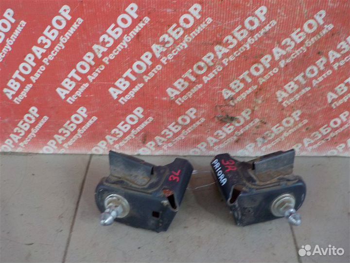 Крепление сидения заднее LADA Priora хэтчбэк 21126