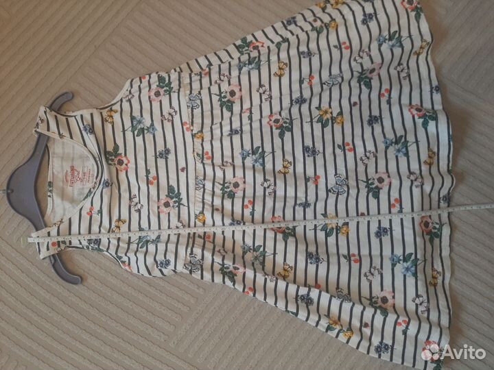 Платье для девочки нарядное