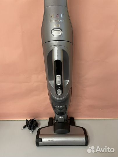 Вертикальный пылесос Bosch bbhl21435 (акум)