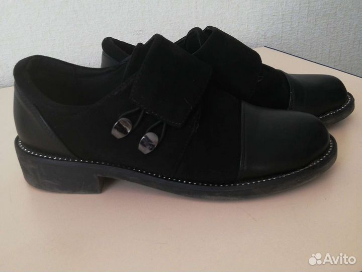 Женские ботинки