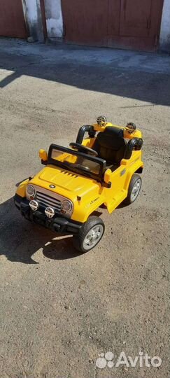 Машина детская