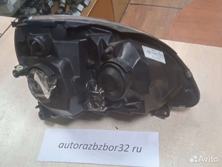 Фара левая Рено Клио Симбол 2001-2007