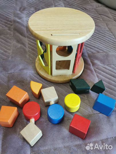 Развивающие игрушки