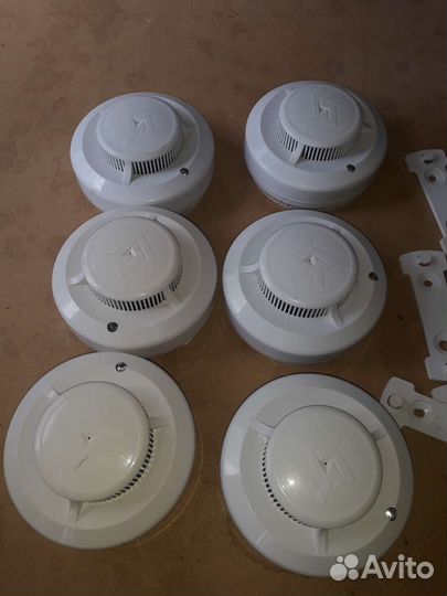 Датчик пожарный извещатель 6 штук, из новостройки