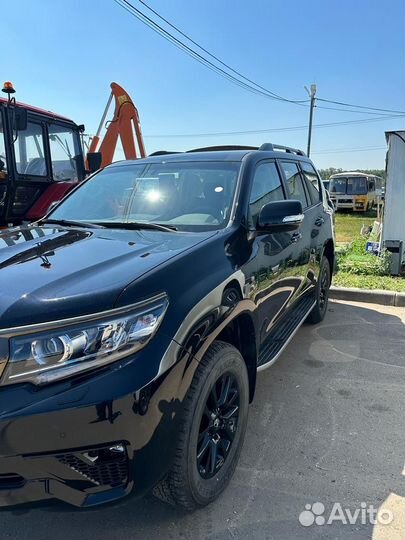 Toyota Land Cruiser Prado 2.8 AT, 2022, 1 км