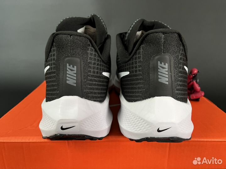 Кроссовки мужские Nike Air Zoom