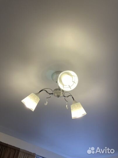 Светильник потолочный