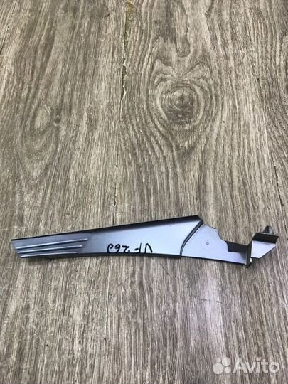 Накладка на крыло передняя правая Opel Astra H