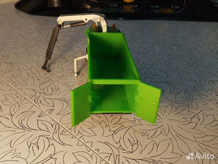 Модель автомобиля mercedes