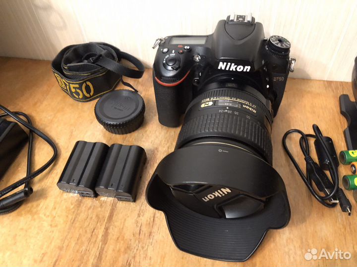 Nikon d750 с хорошей комплектацией