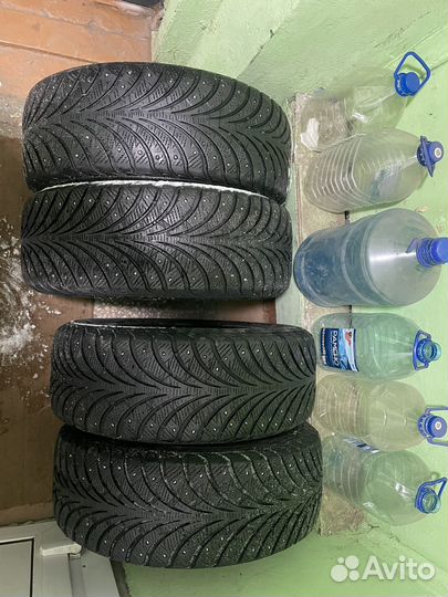 Sava Eskimo Stud 205/55 R16 91T