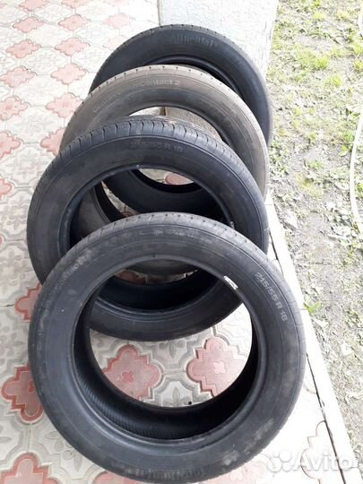 Continental ContiPremiumContact 2 215/55 R18 95H