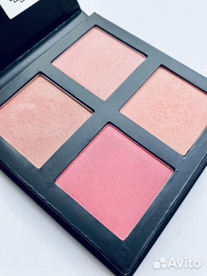 Румяна Milami Max Factor Essense