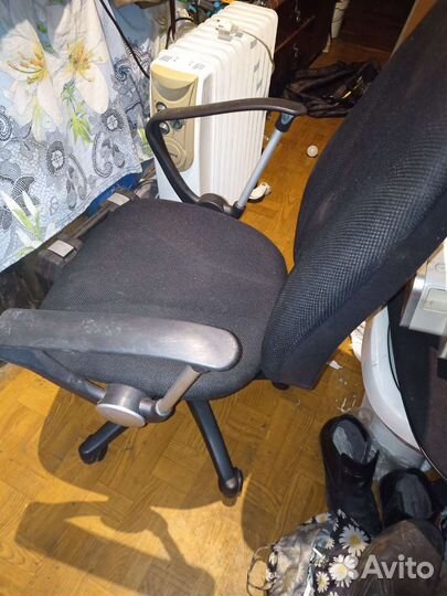 Компьютерное кресло