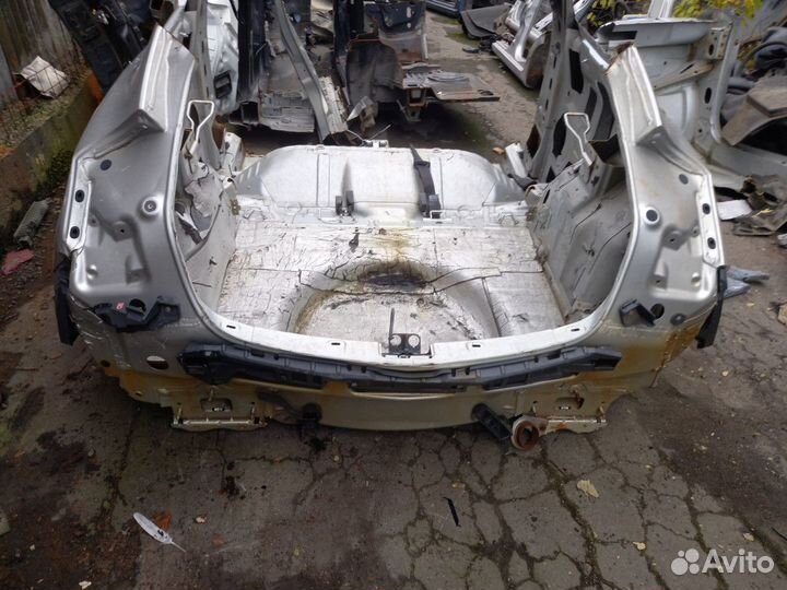 Крыло заднее правое Opel Astra J