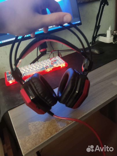 Наушники oklick HS-L900G hurricane