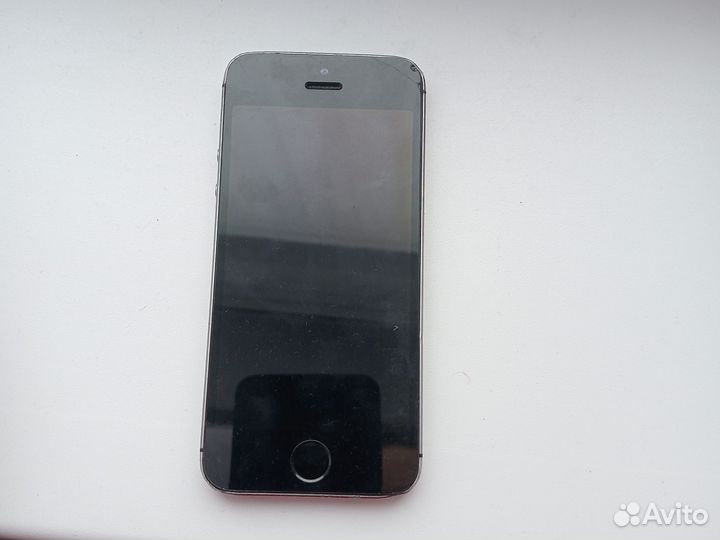 iPhone 5S, 16 ГБ