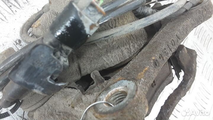 Суппорт задний правый Mercedes-Benz Vito W639 2005