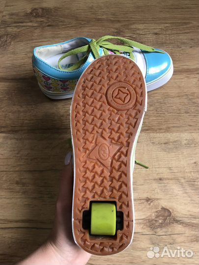 Кроссовки с роликами/ролики