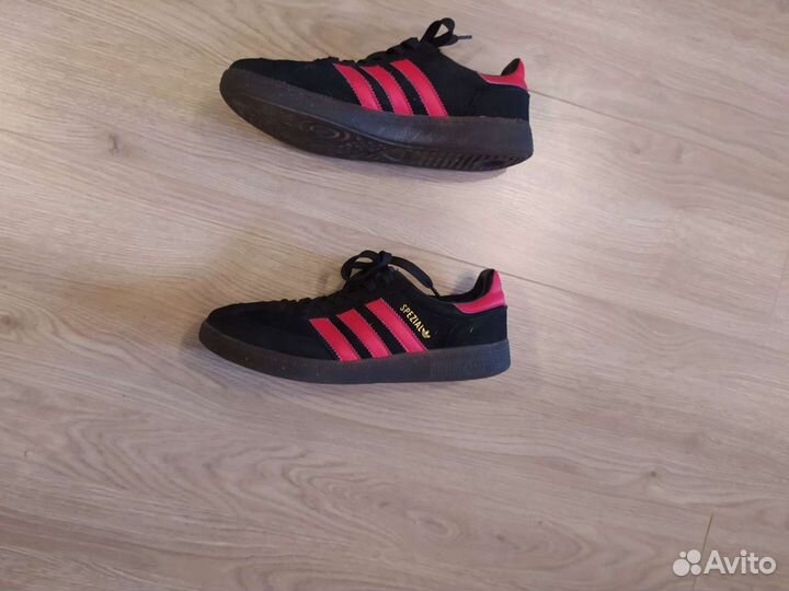 Кроссовки мужские 43 размера бу