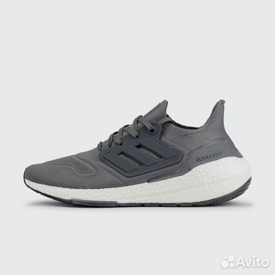 Кроссовки Adidas Ultraboost 22