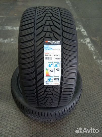 Hankook Winter I'Cept Evo 3 W330A 295/35 R21 107V